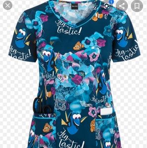 3x Finding Nemo scrub top